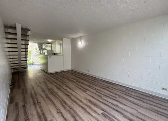 Property at 1822 Punahou St Unit 12, Honolulu, HI, 96822, 2 beds, 1 bath, [object Object]