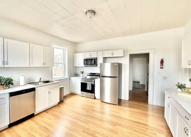 Property at 1888 S Sycamore St, Petersburg, VA, 23805, 1 bed, 1 bath, [object Object]