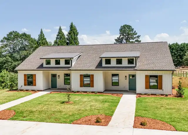 Property at 124 Elgin Ln, Central, SC, 29630, 3 beds, 3 baths, [object Object]