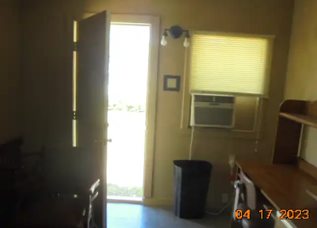Property at 1925 Cotten Rd Unit B, Tyler, TX, 75704, 1 bed, 1 bath, [object Object]