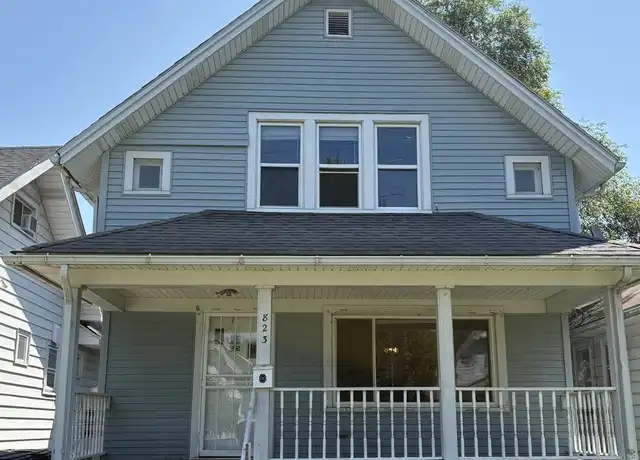 Property at 823 Toronto Ave, Toledo, OH, 43609, 3 beds, 1.5 baths, [object Object]