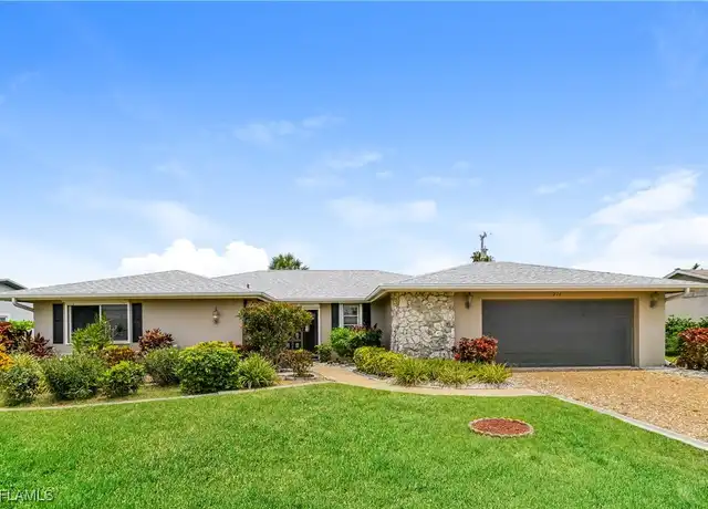 Property at 211 SE 45th St, Cape Coral, FL, 33904, 4 beds, 2 baths, [object Object]