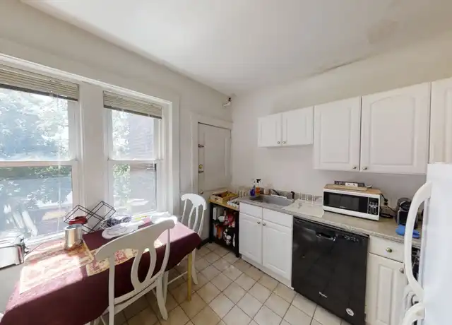 Property at 52 Cummings Rd #3, Brighton, MA, 02135, 3 beds, 1.5 baths, [object Object]