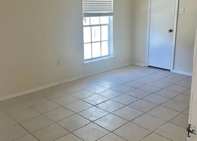 Property at 4707 Tigerland Ave Unit 43, Baton Rouge, LA, 70820, 2 beds, 1 bath, [object Object]