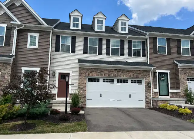Property at 201 Dana Dr, Sewickley, PA, 15143, 3 beds, 3 baths, [object Object]