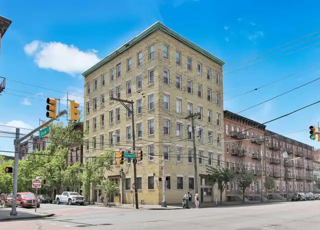Property at 319 Barrow St Unit 1B, Jersey City, NJ, 07302, 1 bed, 1 bath, [object Object]