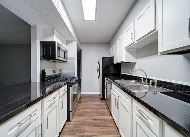 Property at Falcon Pointe Apartments - 1901 Falcon Point Dr SW, Winston-Salem, NC, 27127, 1-2 bed, 1-2 bath, [object Object]