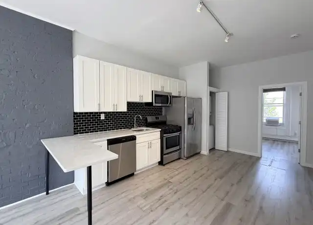Property at 332 Communipaw Ave Unit 2, Jersey City, NJ, 07304, 1 bed, 2 baths, [object Object]