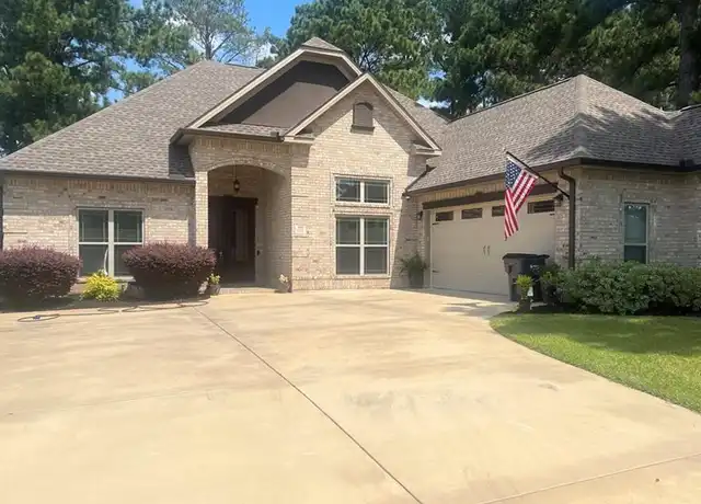 Property at 100 Newport Ave, Kathleen, GA, 31047, 1 bed, 1 bath, [object Object]