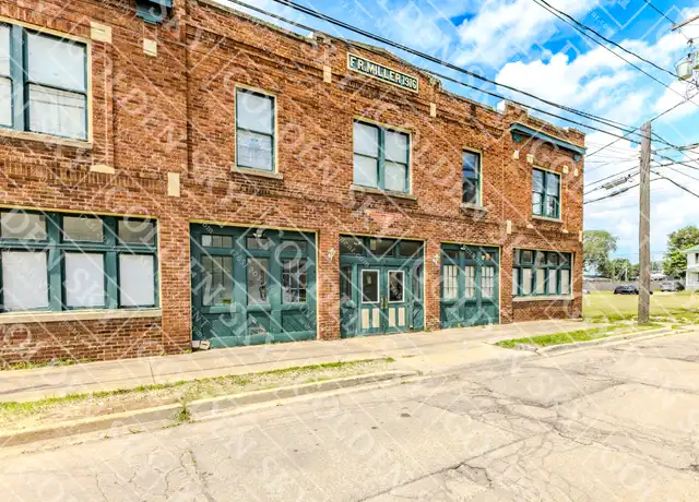 Property at 309 N Jefferson St Unit 13, Muncie, IN, 47305, 1 bed, 1 bath, [object Object]