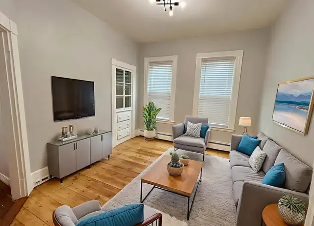Property at 564 E 6th St Unit 2, Boston, MA, 02127, 4 beds, 2 baths, [object Object]