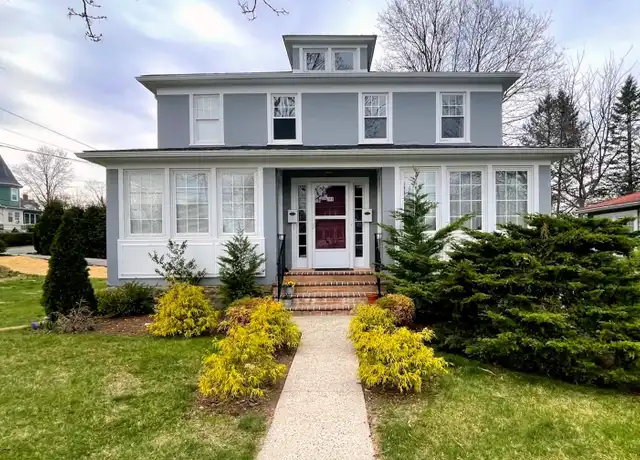 Property at 306 Soundview Ave Unit LEFT, Mamaroneck, NY, 10543, 3 beds, 1.5 baths, [object Object]