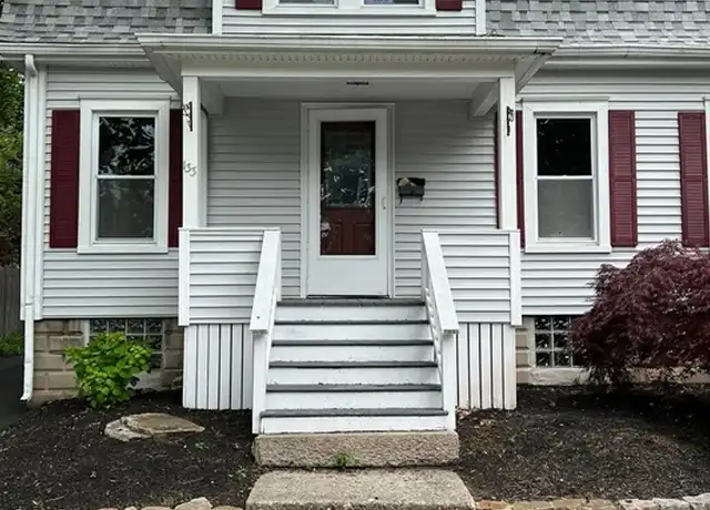 Property at 133 Green St #133, Fairhaven, MA, 02719, 3 beds, 1 bath, [object Object]