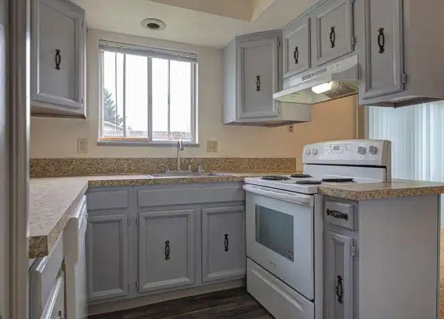 Property at 3340 NE 57th Ave Unit 138-10, Vancouver, WA, 98661, 2 beds, 2 baths, [object Object]
