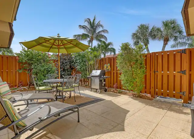 Property at 131 Ocean Cove Dr, Jupiter, FL, 33477, 2 beds, 2.5 baths, [object Object]