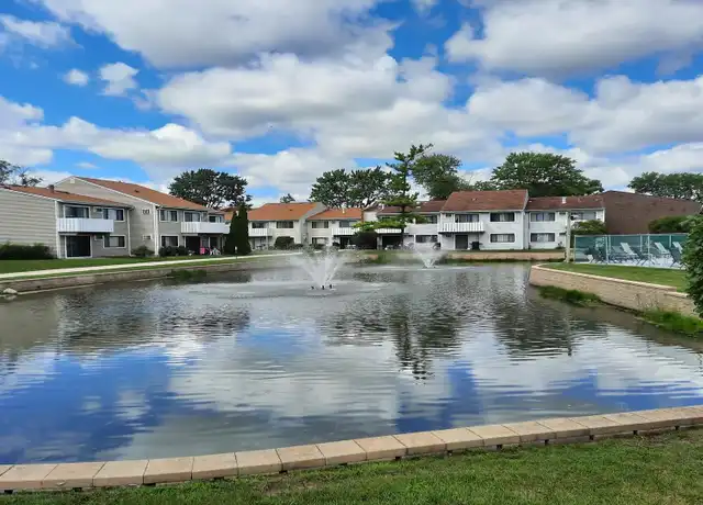 Property at 3900 Bayside Dr #3, Palatine, IL, 60074, 2 beds, 2 baths, [object Object]