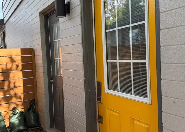 Property at 2201 Delaney Ave, Orlando, FL, 32806, 1 bed, 1 bath, [object Object]