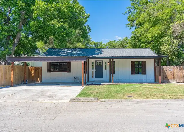 Property at 159 S Hackberry Ave, New Braunfels, TX, 78130, 2 beds, 2 baths, [object Object]