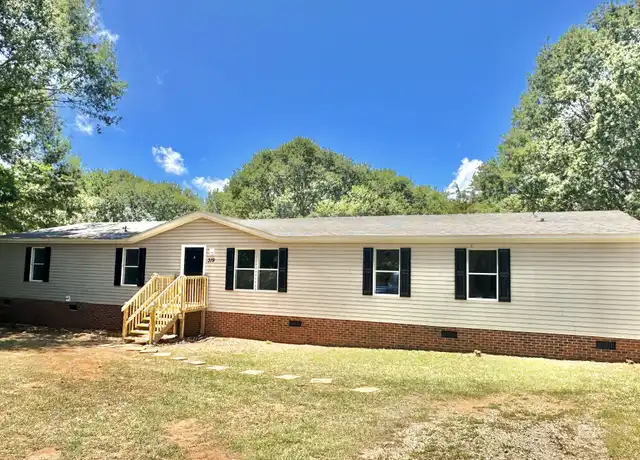 Property at 319 Bridgeview Dr, Anderson, SC, 29625, 5 beds, 3 baths, [object Object]