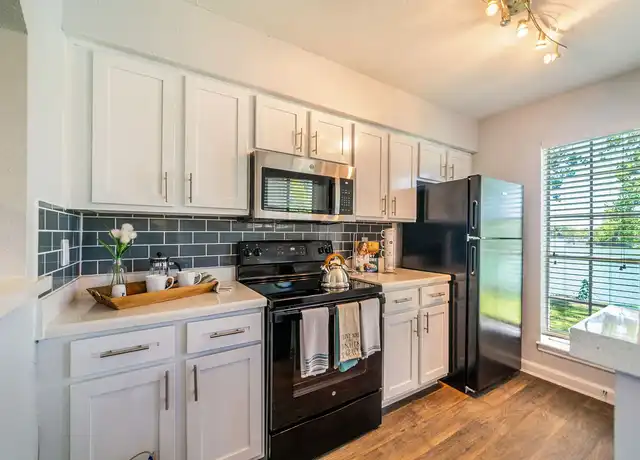 Property at Waterside Apartments - 10121 Windmill Lakes Blvd, Houston, TX, 77075, 2 beds, 2 baths, [object Object]