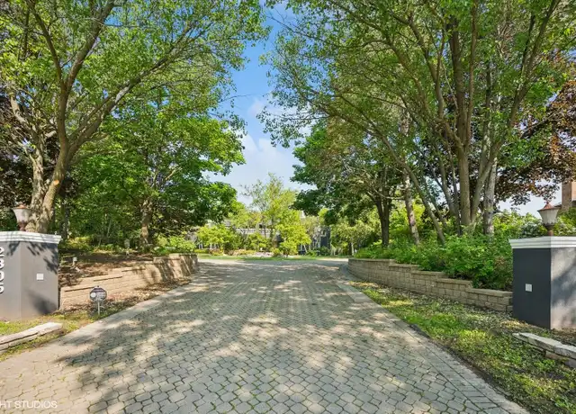 Property at 2305 Tennyson Ln, Highland Park, IL, 60035, 6 beds, 6.5 baths, [object Object]