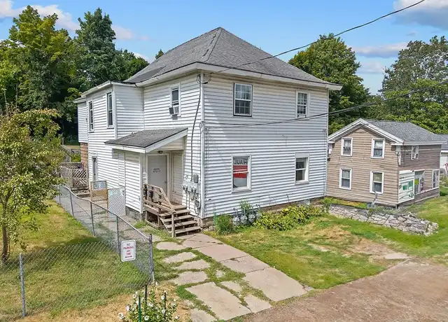 Property at 6 N 4th St Unit 1, Fulton, NY, 13069, 2 beds, 1 bath, [object Object]