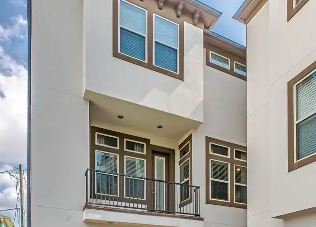 Property at 1031 W 21st St Unit A, Houston, TX, 77008, 4 beds, 3.5 baths, [object Object]