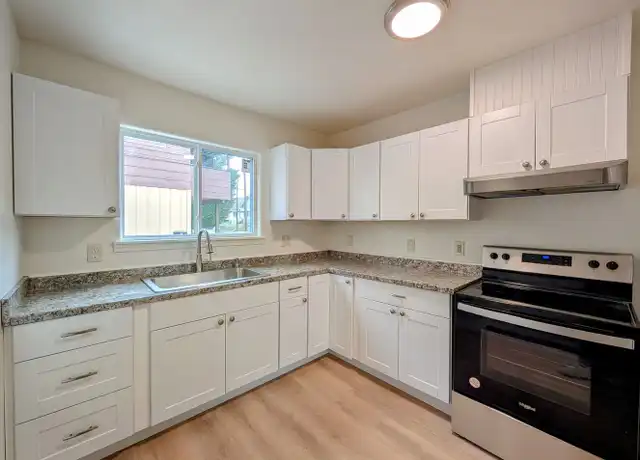 Property at 533 Methow St Unit A, Wenatchee, WA, 98801, 2 beds, 1 bath, [object Object]
