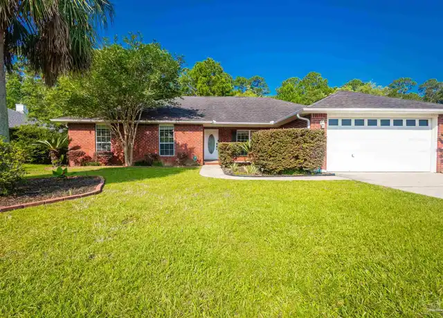 Property at 1915 Crown Pointe Blvd, Pensacola, FL, 32506, 3 beds, 2 baths, [object Object]