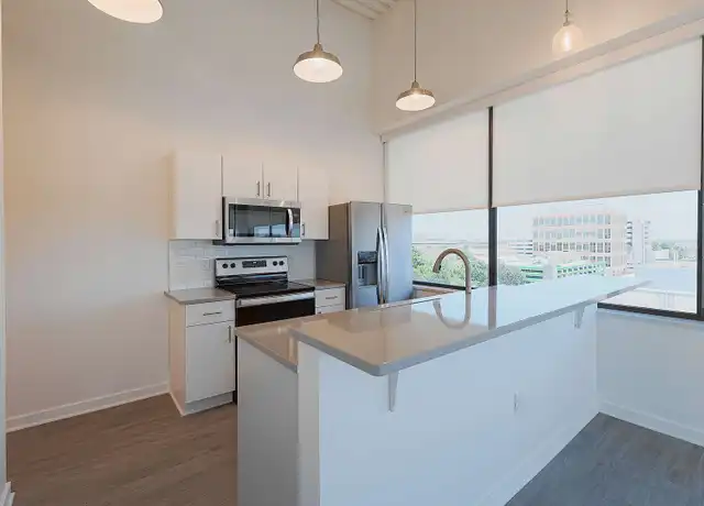 Property at 501 S Capitol Ave, Lansing, MI, 48933, 2 beds, 1 bath, [object Object]