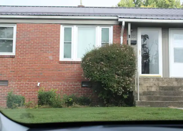 Property at 88 Trowbridge Ln, Brevard, NC, 28712, 2 beds, 1 bath, [object Object]