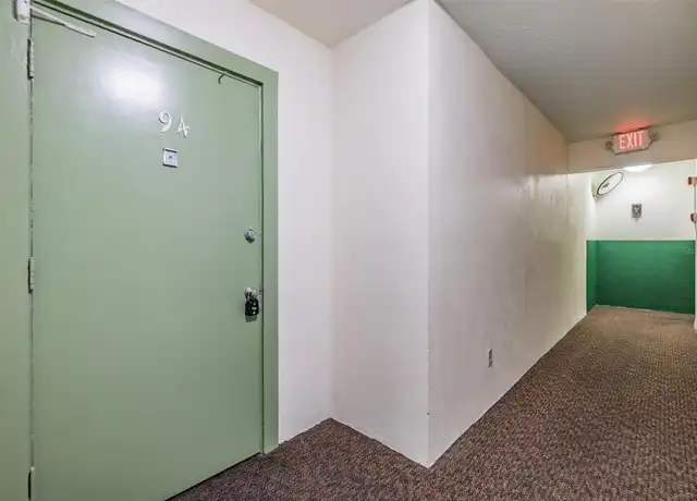 Property at 1799 N Highland Ave #94, Clearwater, FL, 33755, 1 bed, 1 bath, [object Object]