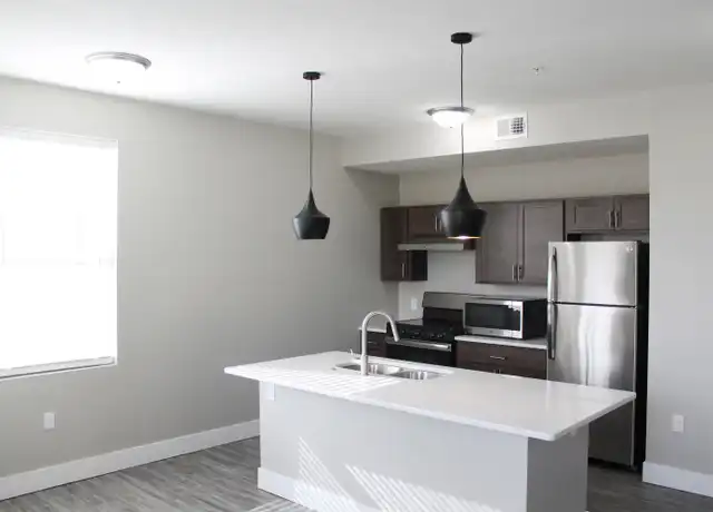 Property at 703 W Cedar St Unit 2, Lexington, NE, 68850, 1 bed, 1 bath, [object Object]