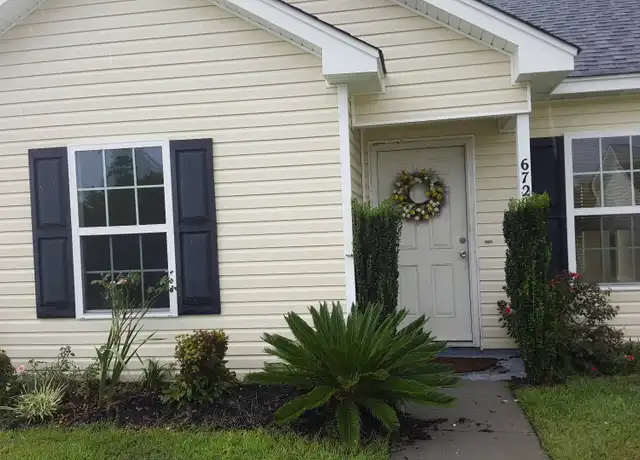 Property at 672 W Perry Rd, Myrtle Beach, SC, 29579, 3 beds, 2 baths, [object Object]