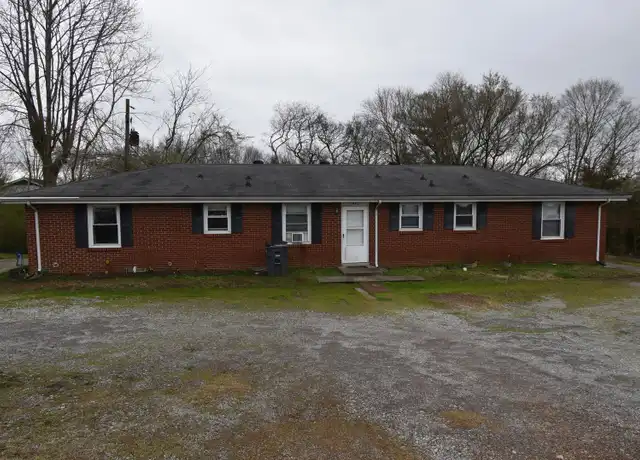 Property at 470 Circle Dr Unit 474, Clarksville, TN, 37043, 1 bed, 1 bath, [object Object]