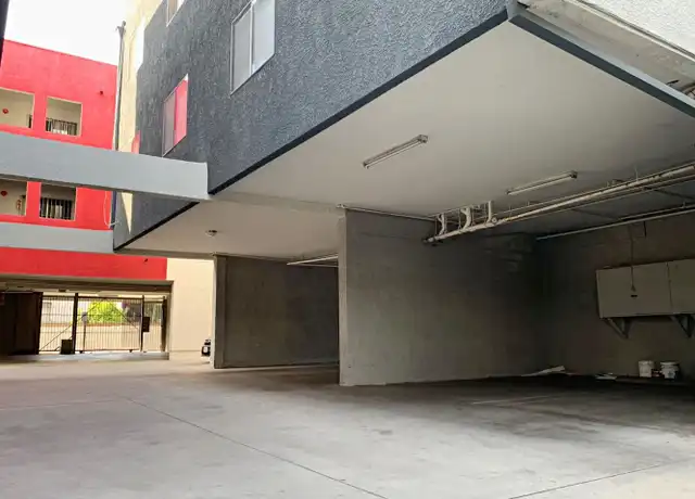 Property at 5011 Monte Vista St Unit 304, Los Angeles, CA, 90042, 2 beds, 1 bath, [object Object]