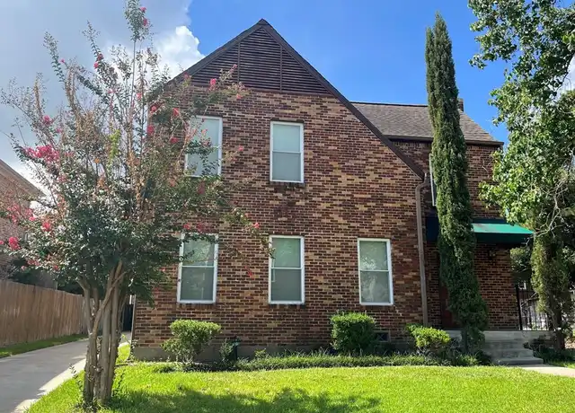 Property at 401 W Saulnier St, Houston, TX, 77019, 2 beds, 1 bath, [object Object]
