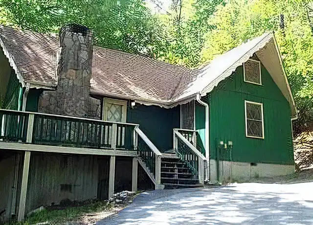 Property at 211 Chalet Village Dr, Dillard, GA, 30537, 2 beds, 1 bath, [object Object]