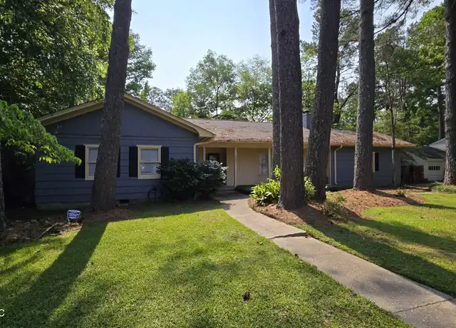 Property at 3564 Cowan Pl, Jackson, MS, 39216, 4 beds, 3 baths, [object Object]