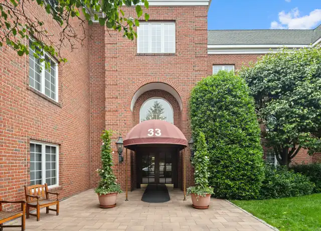 Property at 33 Putnam Grn Unit 1D, Greenwich, CT, 06830, 2 beds, 2 baths, [object Object]