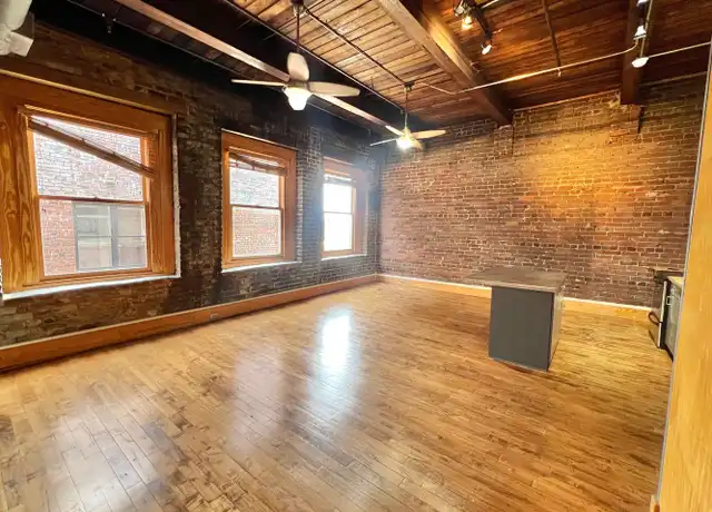 Property at 112 S Gay St Unit 304, Knoxville, TN, 37902, 2 beds, 1 bath, [object Object]