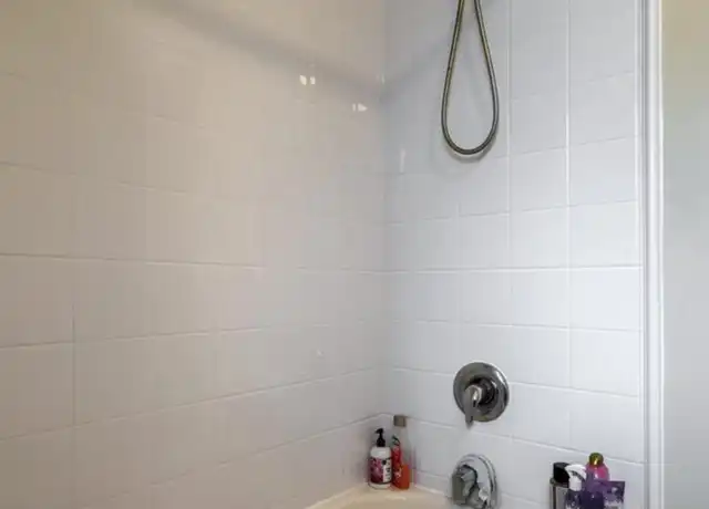 Property at 207 N Chester Pike Unit D, Glenolden, PA, 19036, 1 bed, 1 bath, [object Object]