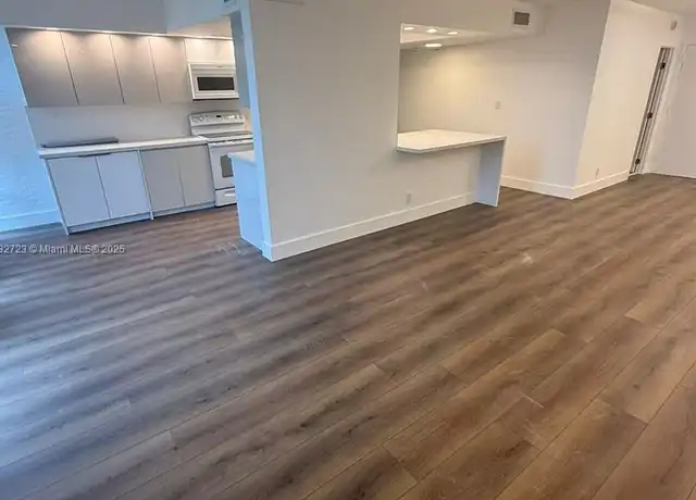 Property at 851 Three Islands Blvd #209, Hallandale Beach, FL, 33009, 2 beds, 2 baths, [object Object]