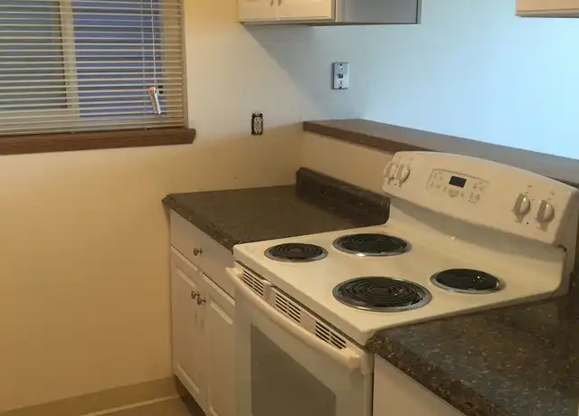Property at University West - 710 NE 42nd St, Seattle, WA, 98105, 2-3 beds, 1-2 bath, [object Object]