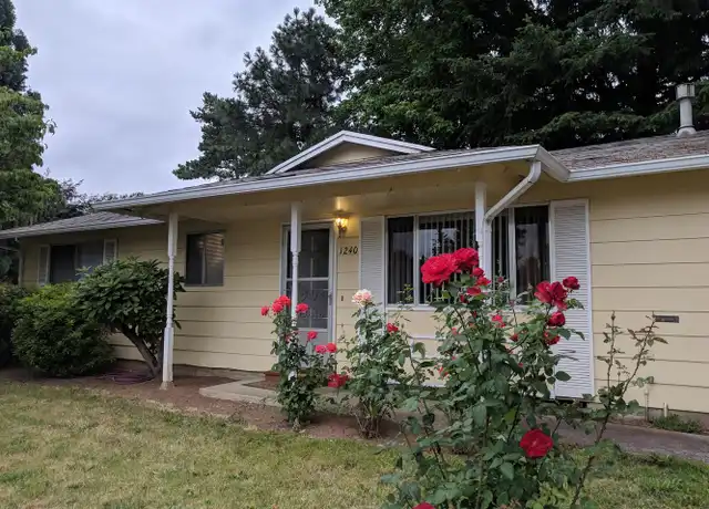 Property at 1240 SE 209th Ave, Gresham, OR, 97030, 3 beds, 1 bath, [object Object]