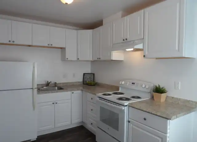 Property at 3704 Altadena Ave Unit 20, San Diego, CA, 92105, 2 beds, 1 bath, [object Object]
