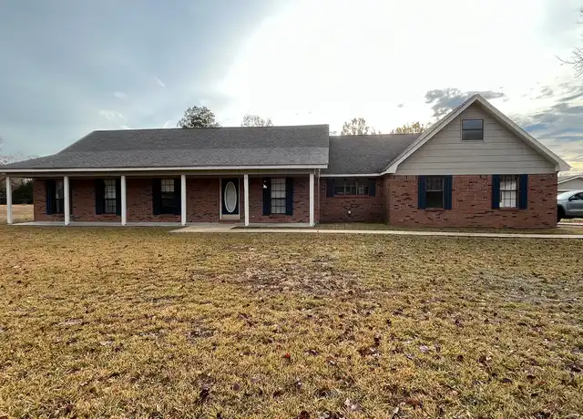 Property at 5132 Highway 12 E, Steens, MS, 39766, 4 beds, 2 baths, [object Object]