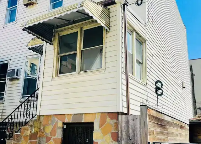 Property at 38-31 30th St Unit 1Fl, Long Island City, NY, 11101, 2 beds, 1 bath, [object Object]