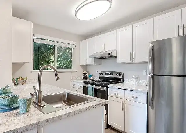 Property at Avana Chestnut Hills - 209 21st Ave SW, Puyallup, WA, 98371, 1-3 bed, 1-2 bath, [object Object]