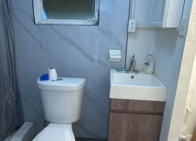 Property at 210 SW 30th Ave, Miami, FL, 33135, 0 beds, 1 bath, [object Object]